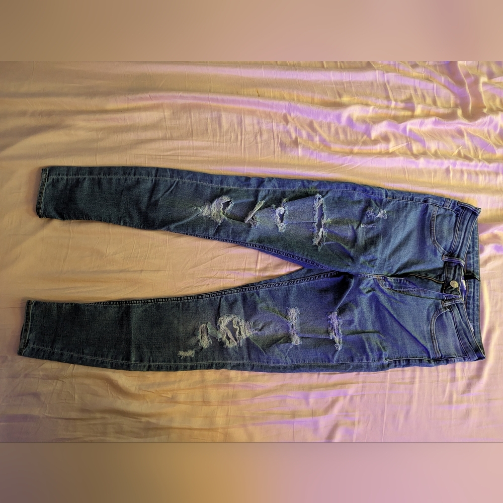 Divided Blue Distressed Women Jeans